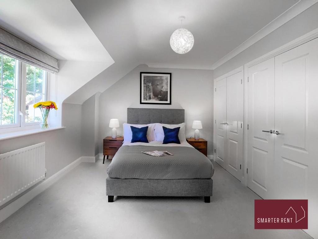 Maidenhead, Leander - 3 Bedroom - Parking & Garden Luaran gambar